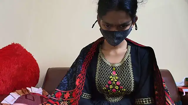 Snapshot of Srabontii chatting on 12.03.25 Srabontii online show from 12.03.25