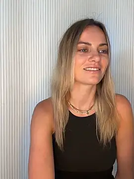 Snapshot of Milla__one chatting on 06.22.26 Milla one online show from 06.22.26