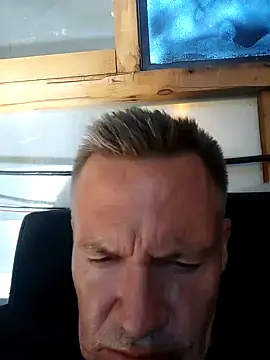 Snapshot of ed44435 chatting on 11.08.25 ed44435 online show from 11.08.25