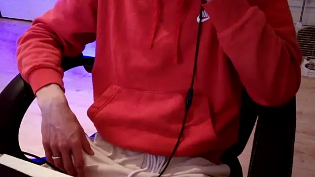 ElViko11 online show from 11.08.25