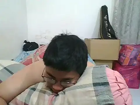 shyboymasturbation online show from 01.04.25