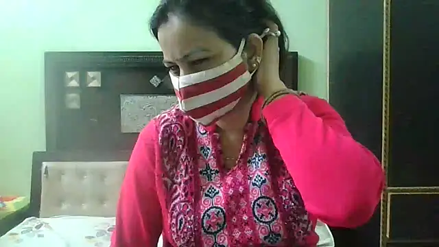 couplesuni online show from 02.13.25