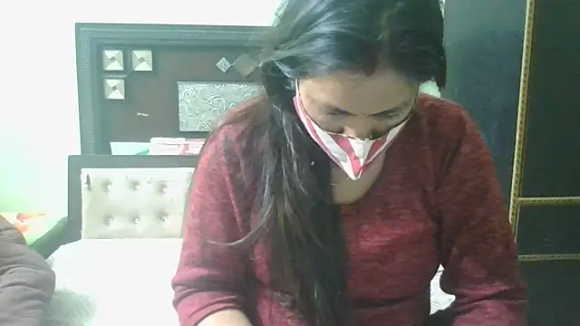 couplesuni online show from 02.21.25