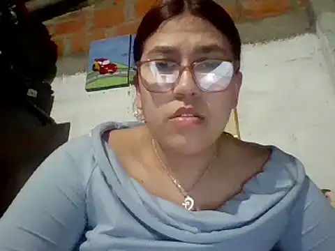 dafne19  online show from 02.20.25