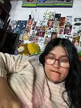 dafne19  online show from 11.21.25