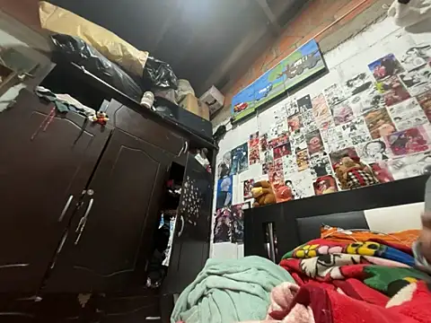 dafne19  online show from 04.20.26