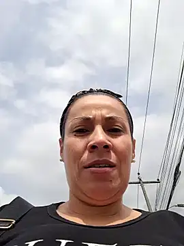 Zaralu  online show from 12.16.24