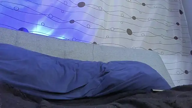 Snapshot of LukaCastillo chatting on 01.27.25 LukaCastillo online show from 01.27.25