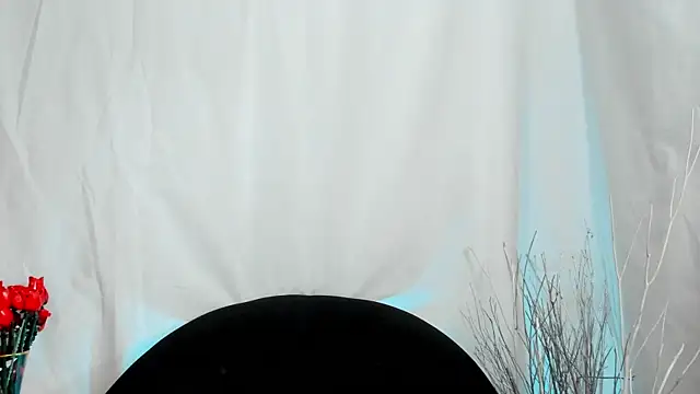 LukaCastillo online show from 10.31.25