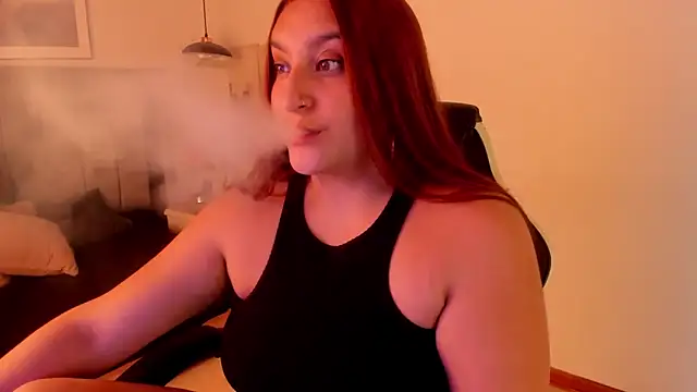 Snapshot of Alaia_Cute chatting on 01.14.25 Alaia Cute online show from 01.14.25