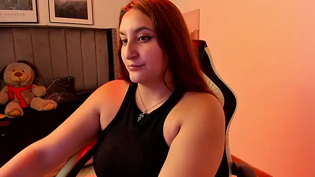 Snapshot of Alaia_Cute chatting on 03.03.25 Alaia Cute online show from 03.03.25