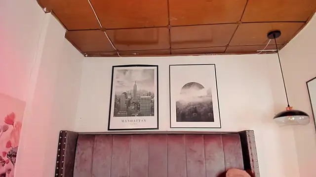 Snapshot of Alaia_Cute chatting on 11.05.25 Alaia Cute online show from 11.05.25