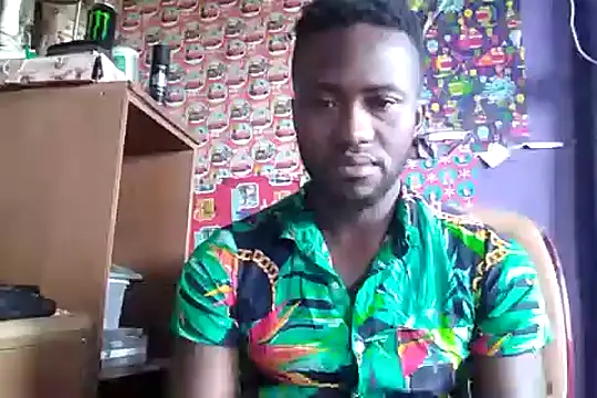 Snapshot of bull_Giant chatting on 12.02.24 bull Giant online show from 12.02.24