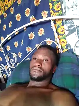 Snapshot of bull_Giant chatting on 12.09.24 bull Giant online show from 12.09.24