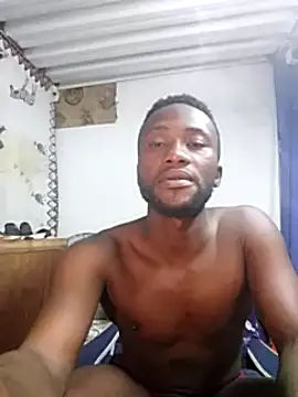 Snapshot of bull_Giant chatting on 12.11.24 bull Giant online show from 12.11.24