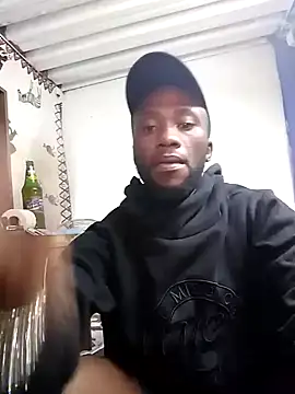 Snapshot of bull_Giant chatting on 12.21.24 bull Giant online show from 12.21.24