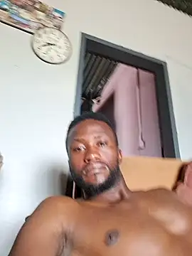 Snapshot of bull_Giant chatting on 12.22.24 bull Giant online show from 12.22.24