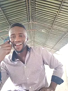 Snapshot of bull_Giant chatting on 12.27.24 bull Giant online show from 12.27.24