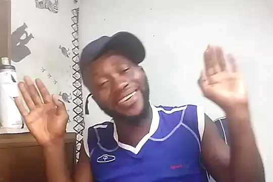 Snapshot of bull_Giant chatting on 02.04.25 bull Giant online show from 02.04.25