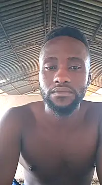 Snapshot of bull_Giant chatting on 02.12.25 bull Giant online show from 02.12.25