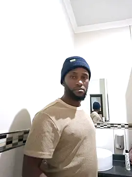 Snapshot of bull_Giant chatting on 10.01.25 bull Giant online show from 10.01.25