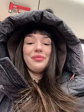 Sophie Avory online show from 02.05.25