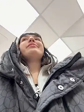 Sophie Avory online show from 02.09.25