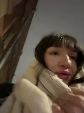 Sophie Avory online show from 02.17.25