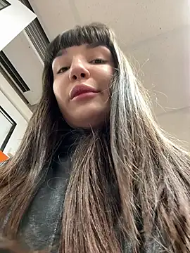 Sophie Avory online show from 03.10.25