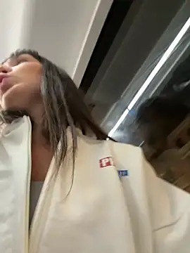 Sophie Avory online show from 10.15.25