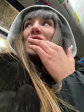 Sophie Avory online show from 01.11.26