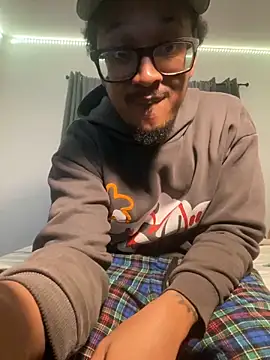 Snapshot of demonpt3 chatting on 02.03.25 demonpt3 online show from 02.03.25