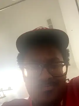 Snapshot of demonpt3 chatting on 09.29.25 demonpt3 online show from 09.29.25