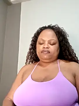 hugemelonsxxx online show from 03.11.25