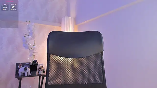 CyntiaAdams online show from 02.05.25