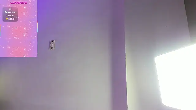 Snapshot of LiaFlowers chatting on 02.27.25 LiaFlowers online show from 02.27.25