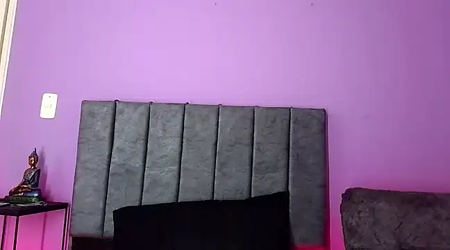 GabrielaMK online show from 01.31.25