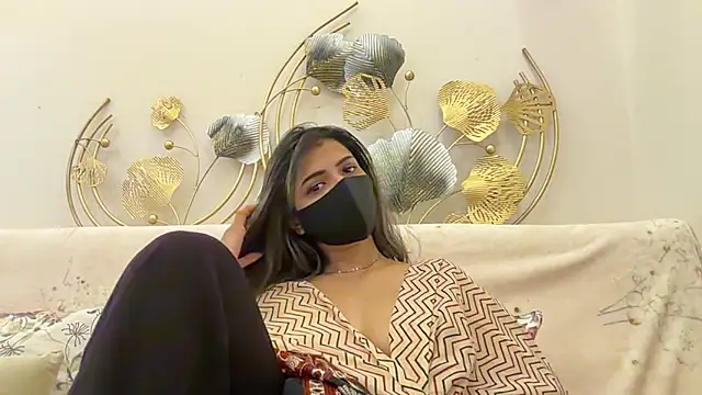 MaYaa  11 online show from 05.20.26