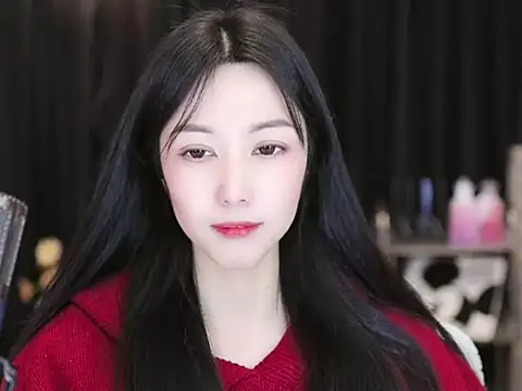 Nuyoah-77 online show from 01.10.25