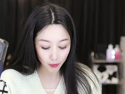 Nuyoah-77 online show from 02.09.25