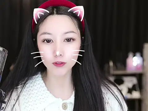 Nuyoah-77 online show from 02.20.25