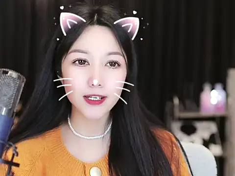 Nuyoah-77 online show from 02.25.25