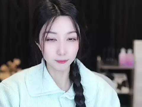 Nuyoah-77 online show from 01.05.26