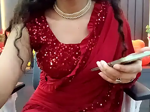 GoldnessAishu online show from 02.05.25