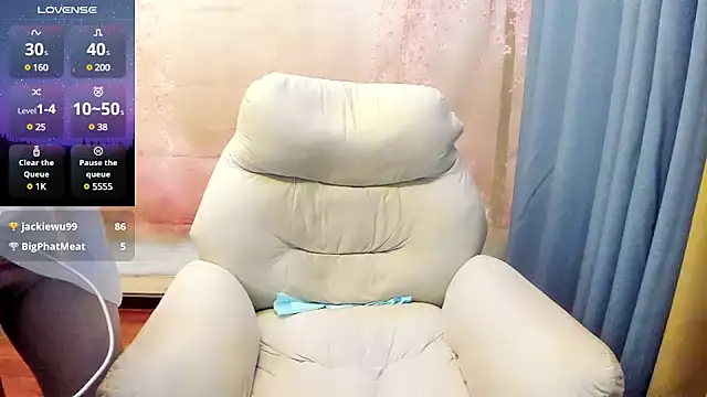 Pennyee online show from 03.16.25