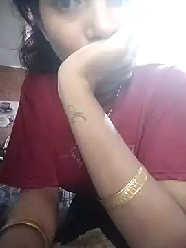 Hotty-Divya online show from 10.08.25