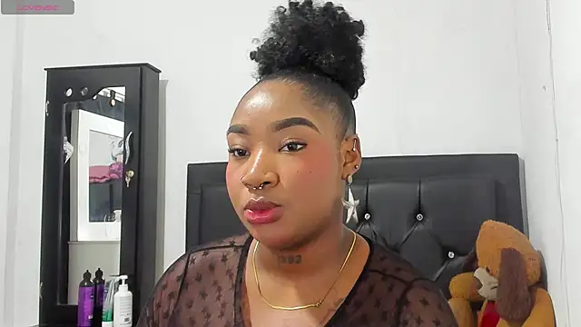 Natassha brown1 online show from 10.29.25