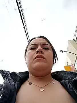 Lesly 10- online show from 11.25.25