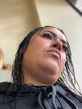 Lesly 10- online show from 02.01.26