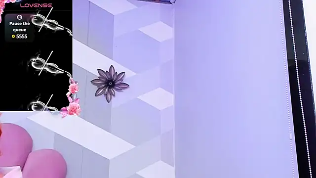 KylieMonnett online show from 01.12.25